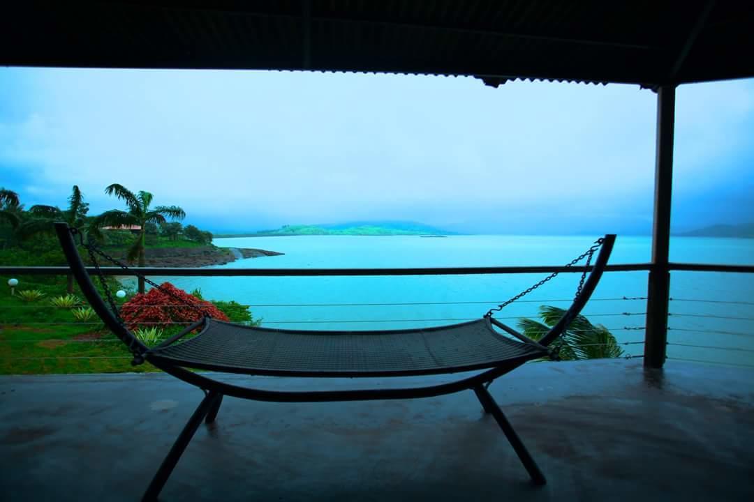 Kino Lakeside Chalet Hotel Lonavala Exterior foto