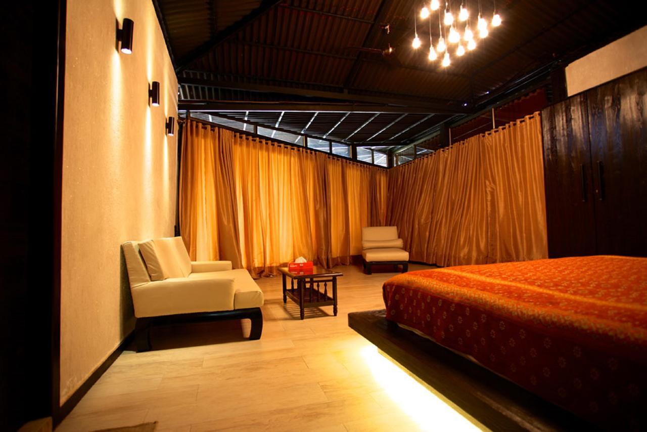 Kino Lakeside Chalet Hotel Lonavala Exterior foto